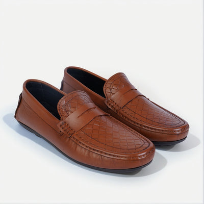 Elegant Woven Textured Loafers