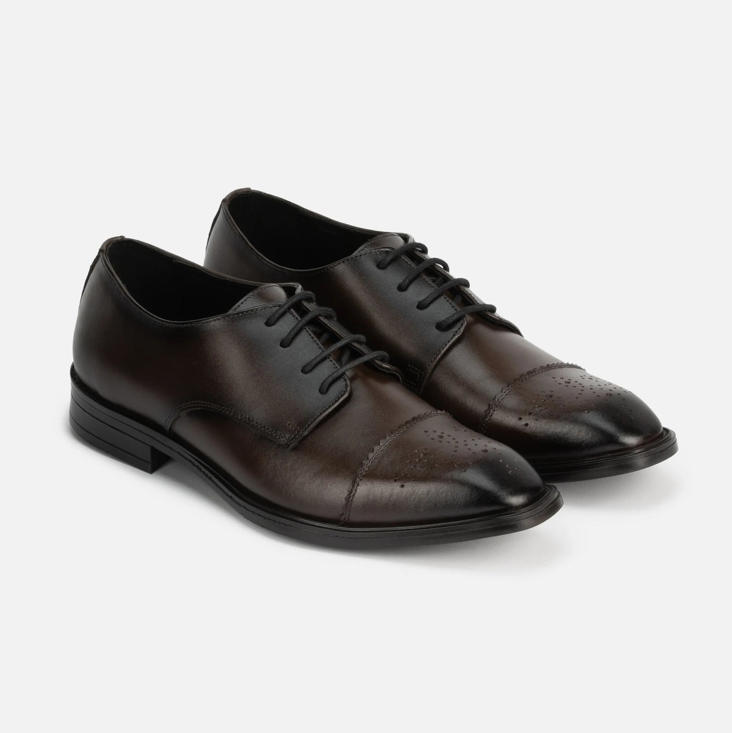 Chamberlain: Cap Toe Derby
