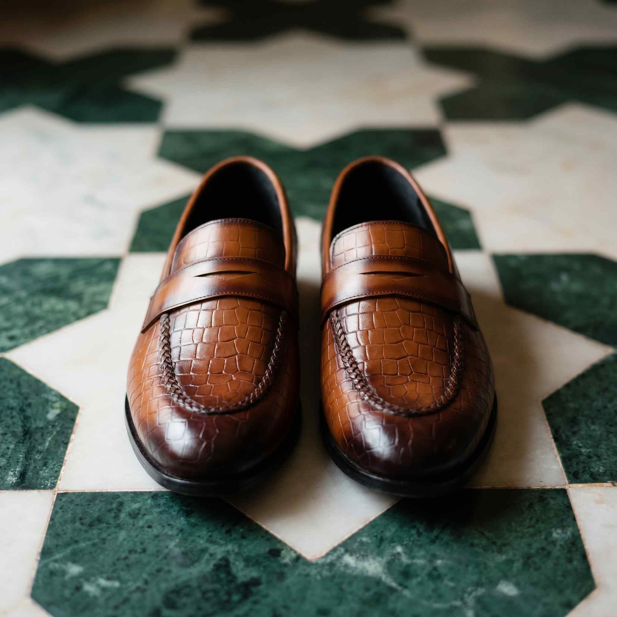 Virtuoso: Croco Slip-on