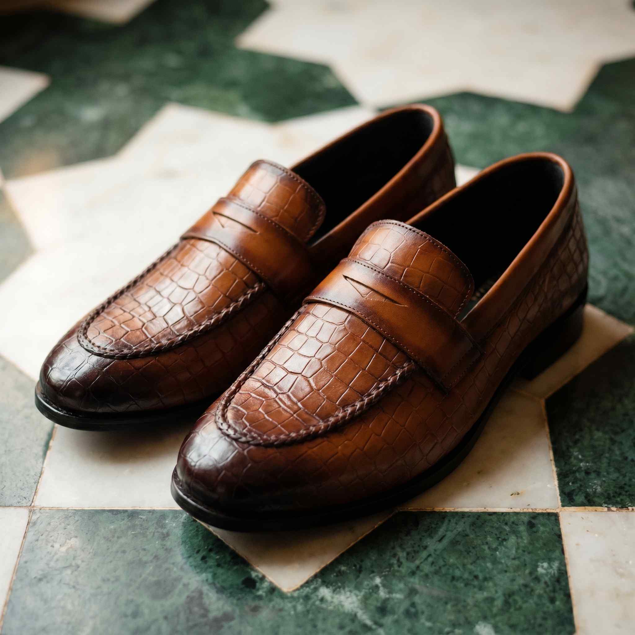 Virtuoso: Croco Slip-on