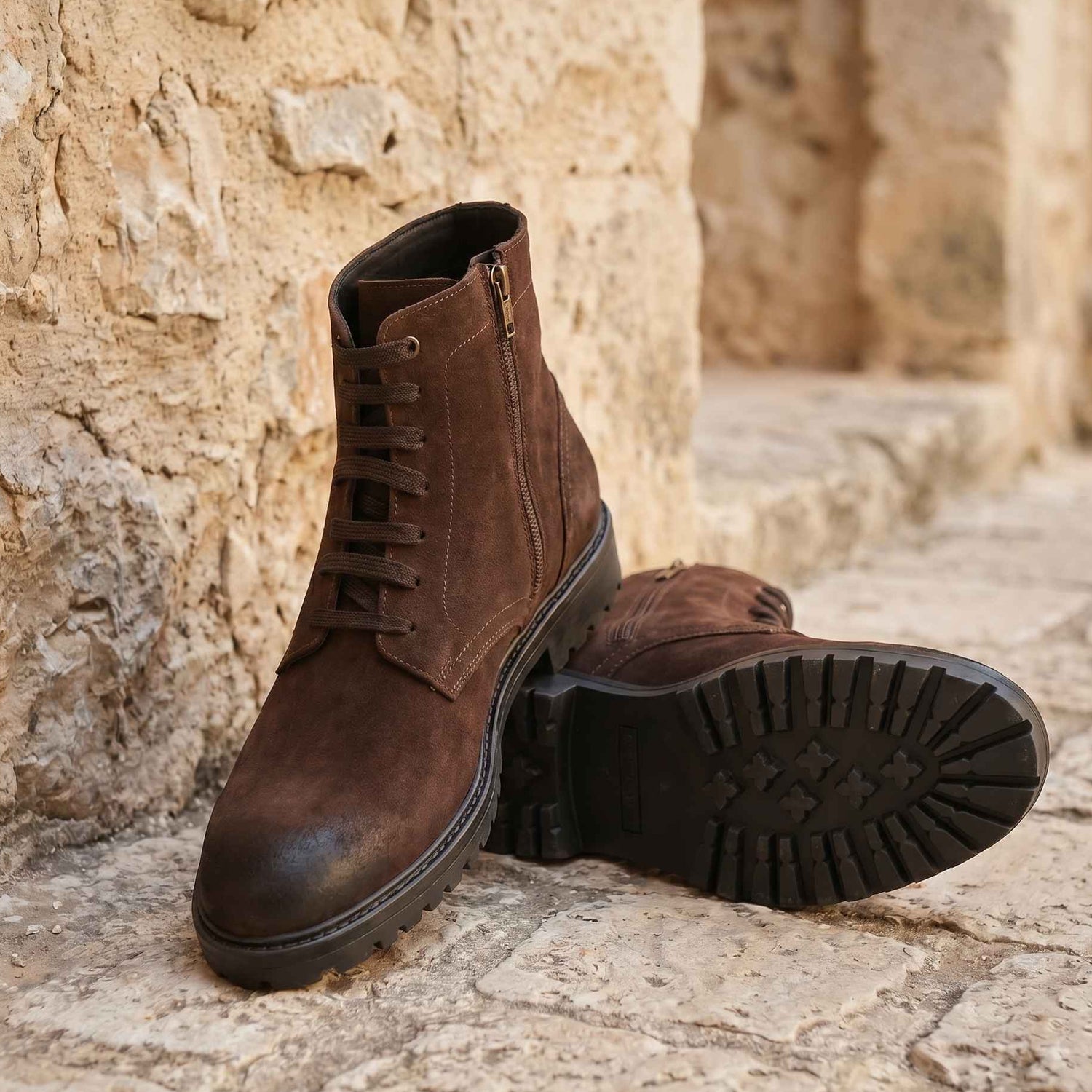 Shackleton: Zip Boot