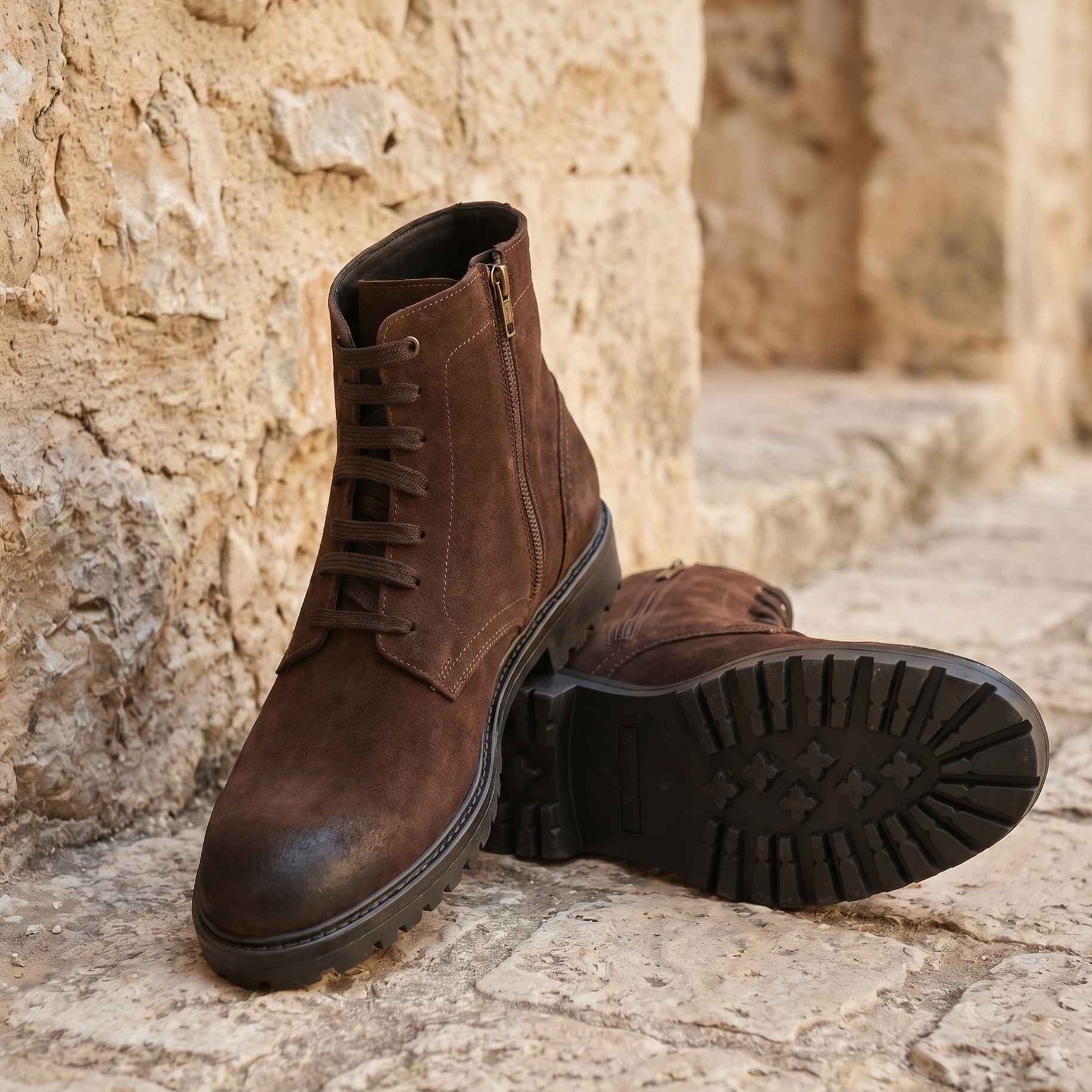 Shackleton: Zip Boot