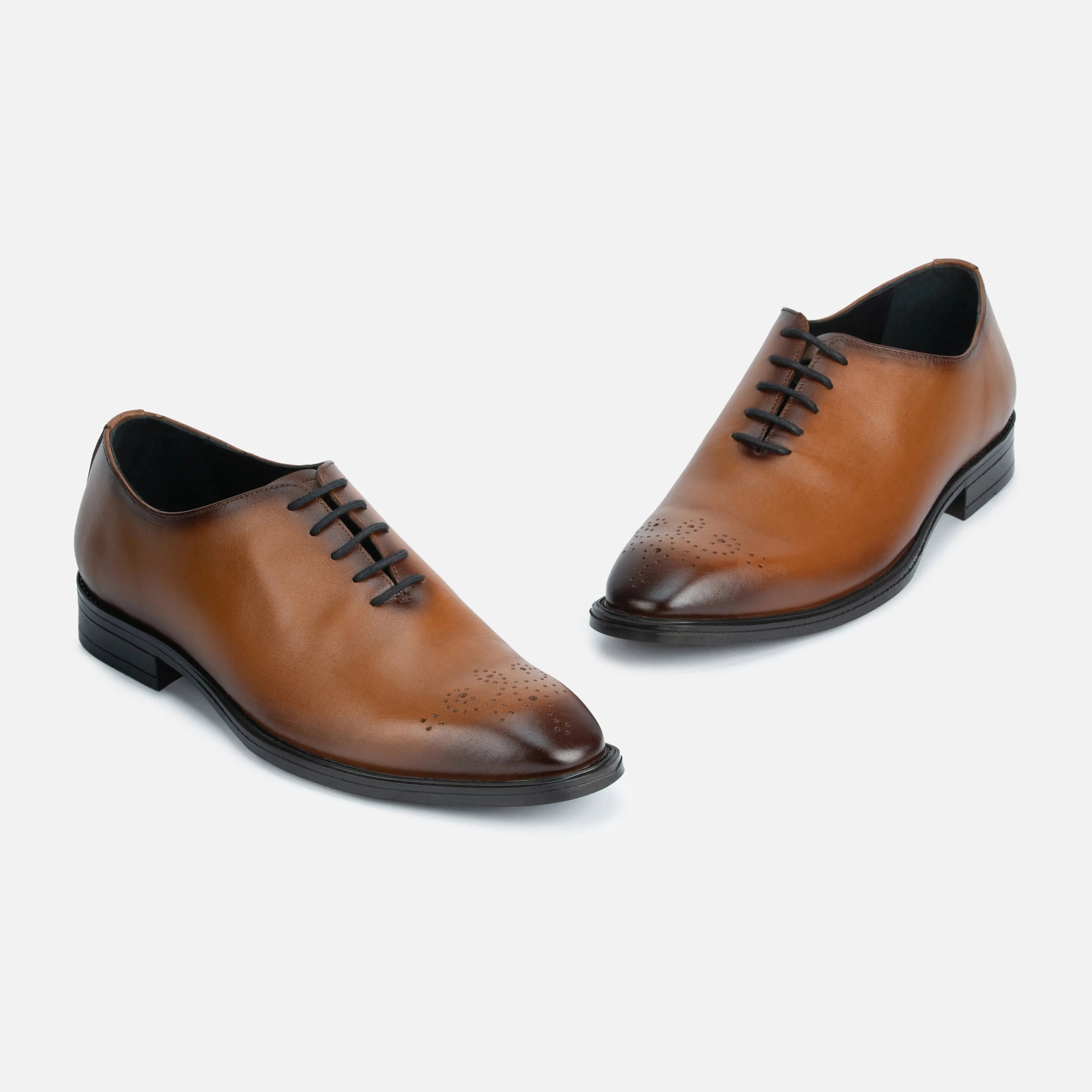Regent: Whole cut Oxford oxford detail view 8 – VELVORY men's footwear India