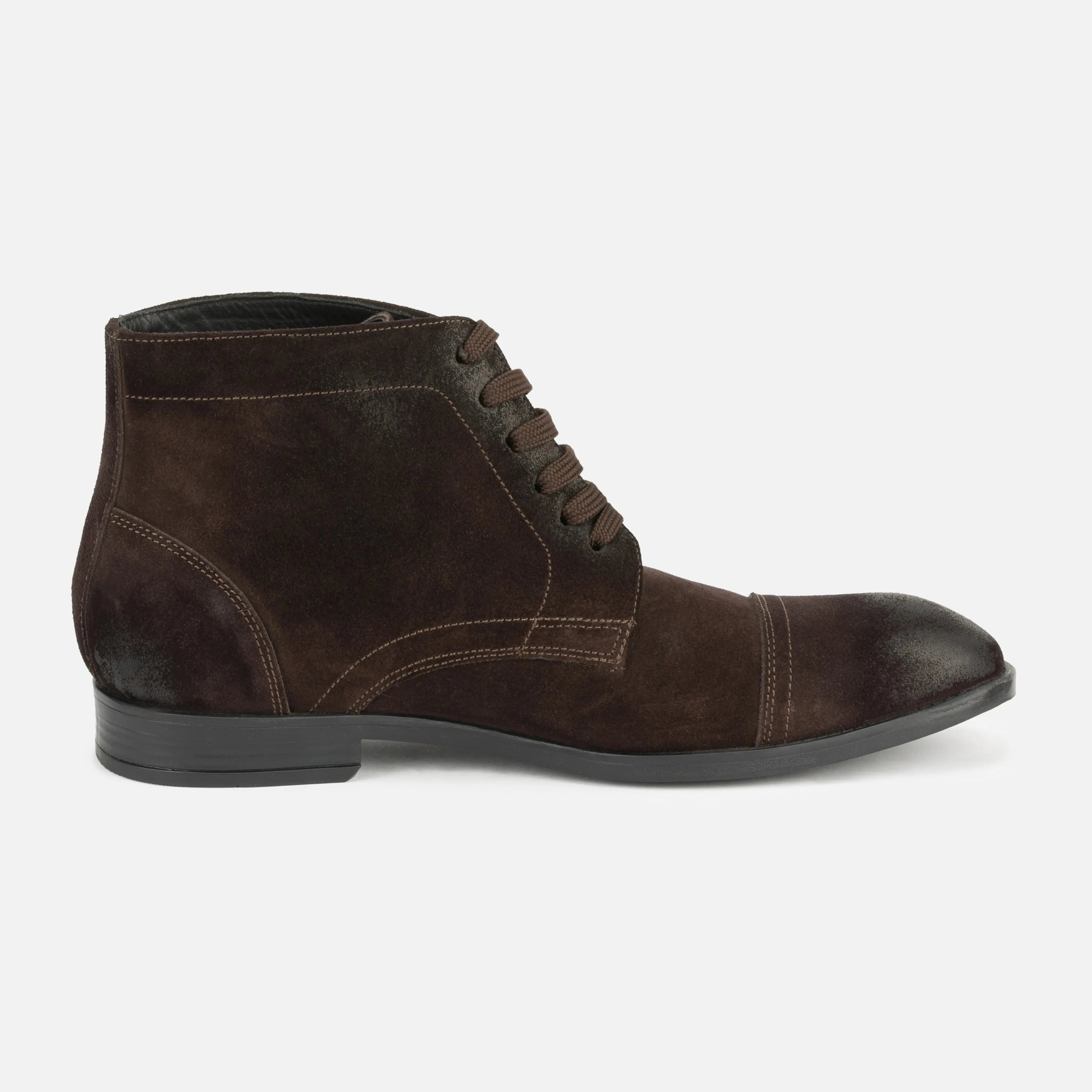 Vespucci: Chukka Boot boot side view – VELVORY premium leather men's footwear
