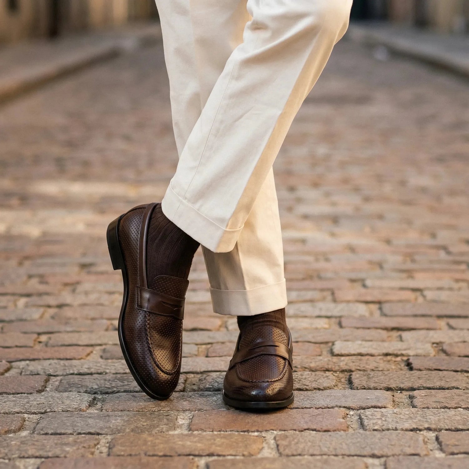 Vivaldi: Dotted Slip-On slip-on rubber sole – VELVORY durable men's footwear India