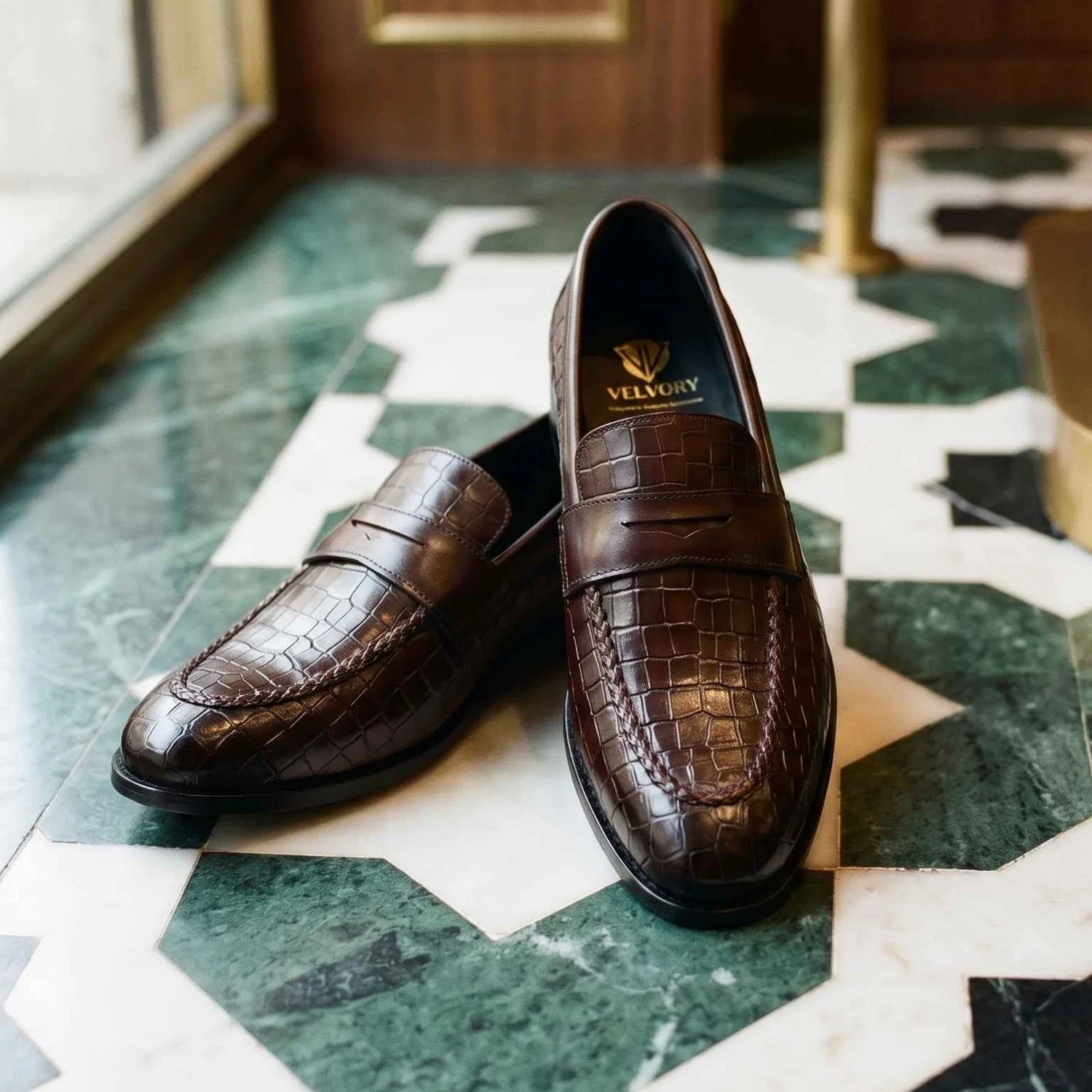 Virtuoso: Croco Slip-on
