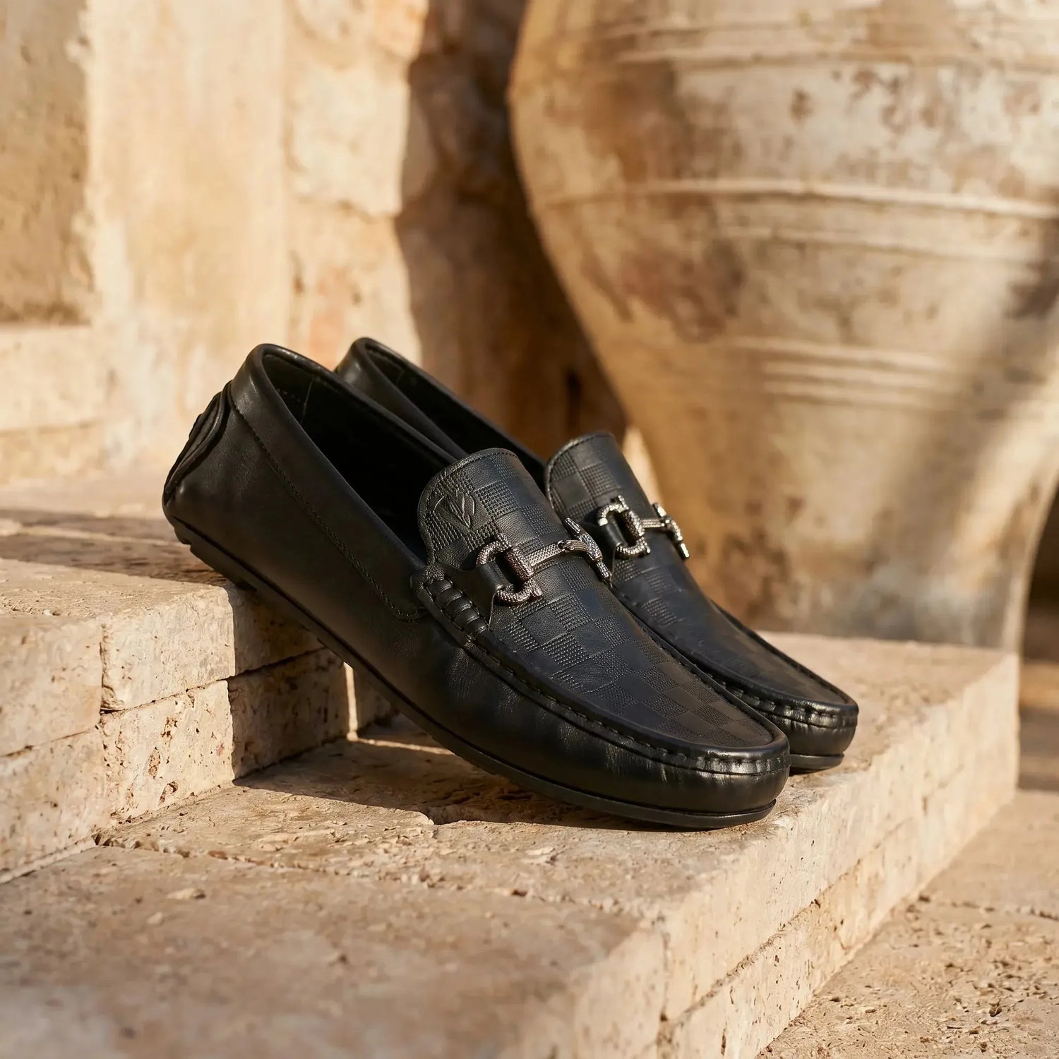 Capri: Checkered Loafer