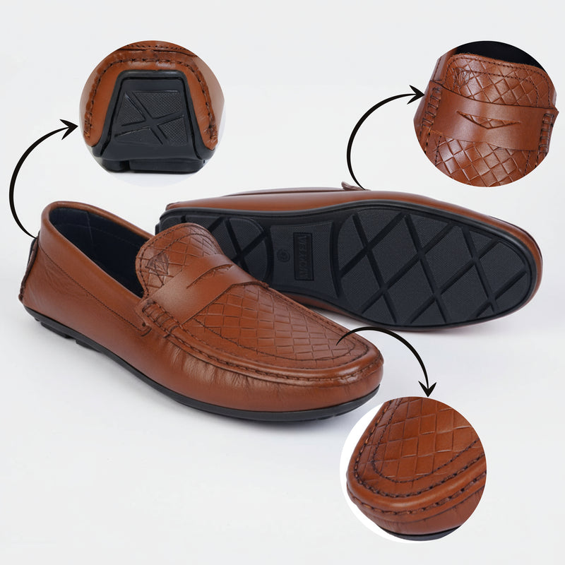 Elegant Woven Textured Loafers